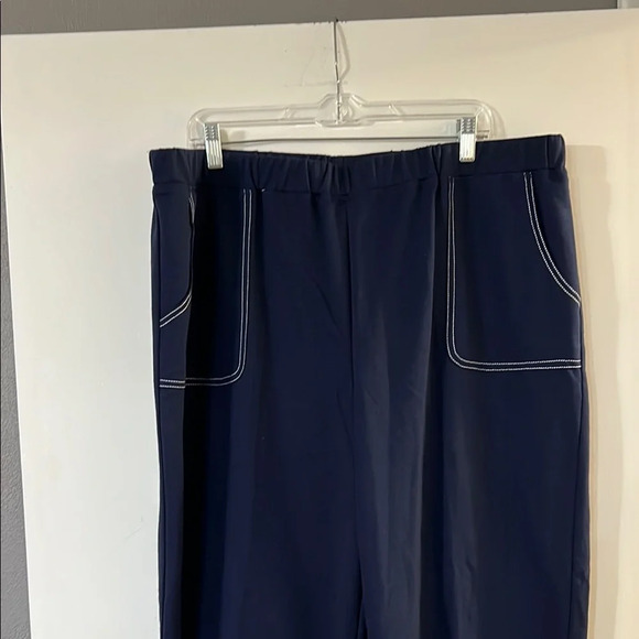 Alfred Dunner Navy Pants with Floral Embroidery - Picture 4 of 9